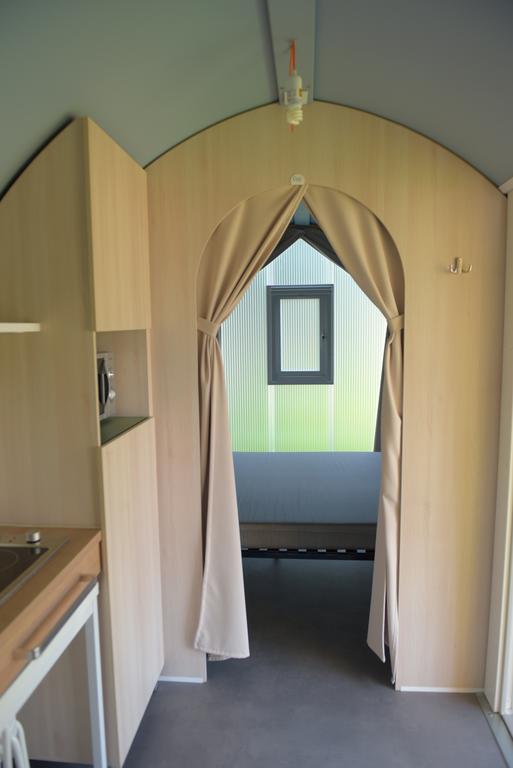 Tented Mobile-Home